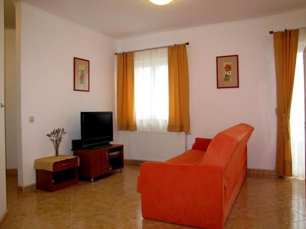 Neviđane Family Friendly Apartments With A Swimming Pool Nevidjane, Pasman - 18054 מראה חיצוני תמונה