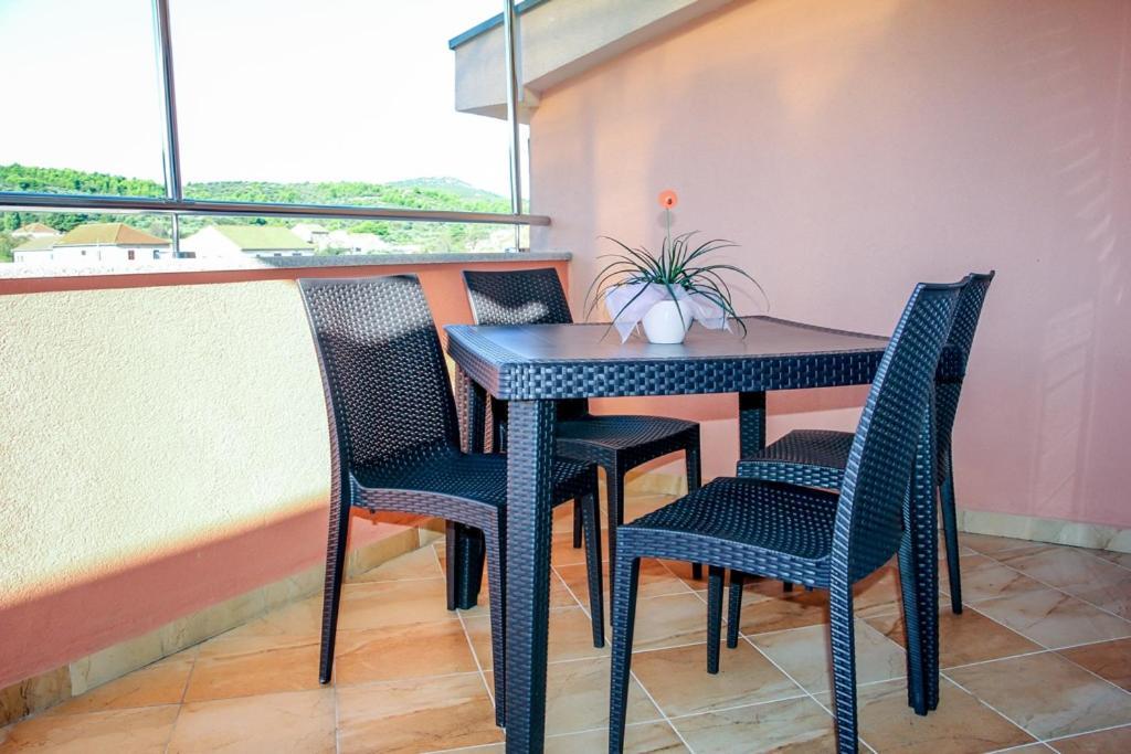 Neviđane Family Friendly Apartments With A Swimming Pool Nevidjane, Pasman - 18054 מראה חיצוני תמונה